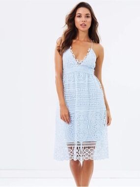 bardot roxy lace dress Bardot Roxy Lace Dress in color lipstick size 6/small